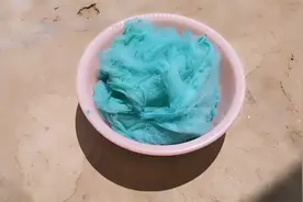 怎么样才能把手上的颜料去掉