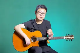 颜人中《晚安》吉他弹唱教学C调入门版 高音教视频封面
