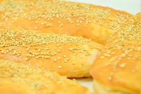 面点师教你做油酥烧饼，教程详细好操作，咬一口酥掉渣视频封面