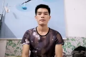 小伙买福利彩票八年，看看都中过些什么奖？在微信上买安全吗？