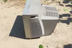 砸碎一个电视的外壳要几个工具视频封面