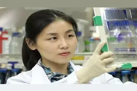 河南“神童”何碧玉，以750分考入清华，如今过得怎样？视频封面