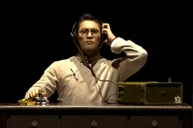 现代舞剧：《永不消失的电波》，主演：王佳俊 朱洁静 邓韵 兰浩视频封面