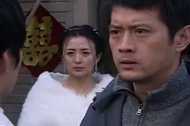 妻子再婚当天，死去一年的丈夫突然回家，全家人都懵了视频封面