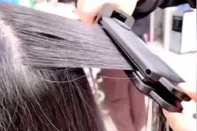 头发自然卷又毛躁，可以这样处理，简单又好打理视频封面