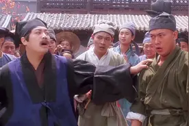 两兄弟武功高强想要赚钱，站着不动挨打卖艺，结果却把老板累惨了视频封面