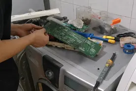 洗衣机用的年份久了容易老化，按键不灵的情况，教你一招马上就好