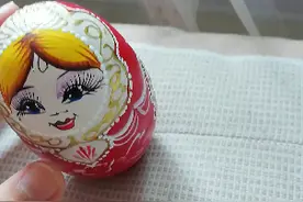 有谁知道这个是什么吗，俄罗斯套娃，我们家还有一个，嘿嘿嘿视频封面