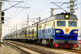 我国的铁路标志，其中有什么含义？网友：坐了这么多年火车才知道