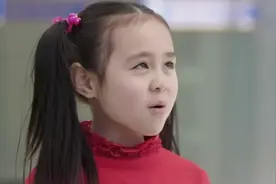 这孩子太牛，被问父母工作，居然说：保密，太搞笑了视频封面