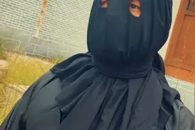 模仿武侠经典《天龙八部》，乔峰大战黑衣人视频封面