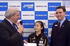 名场面：英国记者美国翻译采访福原爱，硬要用中文沟通😂视频封面