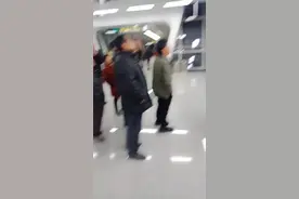 成都地铁10号线今天开通，🚅🚅🚅🚅