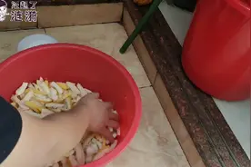 好吧，做柚子皮糖感觉做成猪肉皮了，到底哪里出错了？视频封面