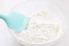 面粉和淀粉的区别竟然这么大，我也是刚知道，以后可不敢乱用了视频封面