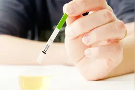 用乙肝试纸真能测出乙肝吗？准确性高吗？听听医生的专业解答！视频封面