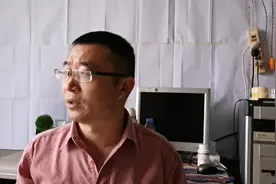 美籍华人其实就是美国人！他们到底是个什么样的角色，大伙说呢？视频封面