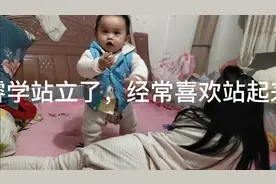 相差七岁的姐弟俩，睡觉前，相处的时光！姐姐最后跳舞了视频封面