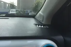 蔡教练驾考：自动挡科目二侧方位停车，掌握三个点三把方向入库