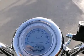 电动车骑到50迈，竟被自行车秒杀。自行车最快能骑多少迈？