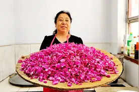 家庭腌制玫瑰酱，一次腌制6瓶，吃一年都不坏，做法超简单