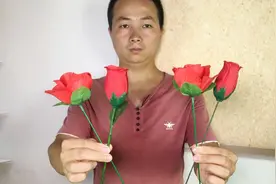 空手瞬间变出玫瑰花，花藏在哪里？很多人想学，方法真简单
