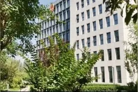 小伙租房押金条丢失，押金1200物业不退，半年了终于有结果了视频封面