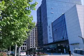 山东的一个县居然有自己的高新区，而且还挺高大上，感叹国家强大视频封面