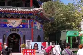 新疆昌吉小吃街，回民风格仿明清建筑，融合了民俗和人文视频封面