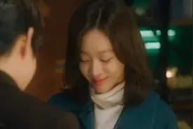 小哥哥时隔九年送戒指，结果尺寸太小，小哥哥直男埋怨女友胖了视频封面