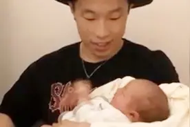 烧饼朱云峰晒儿子近照，小胖脸神似蜡笔小新，却被孟鹤堂调侃！视频封面