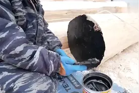 看俄罗斯人建造木头房子，全是榫卯结构，国内木工师傅都要酸了视频封面