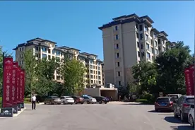 泰丰翠屏山水，一楼带院子。多层电梯洋房，市政供暖。视频封面