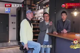 小小的家里暗藏玄机，拥有10大功能，是年轻人梦寐以求的家