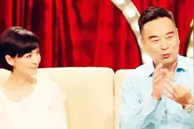 61岁老戏骨岳跃利，与演员刘芳离婚，二婚娶了圈外妻子生活美满视频封面