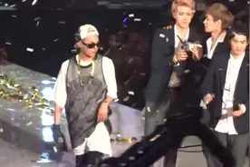 EXO成员和权志龙同框 大家都会互相鞠躬