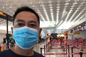 去呼伦贝尔在呼和浩特中转，体验机场免费餐食，行李这样被卸下视频封面