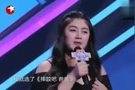 儿子爱上了妈妈的闺蜜，哪料妈妈竟然拼命撮合他们俩人！视频封面