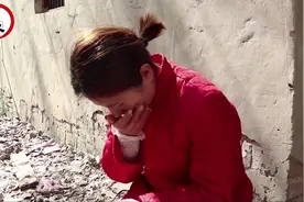 弟弟被有钱人家收养，姐姐却以为他走丢伤心欲绝，十年后他回来了视频封面