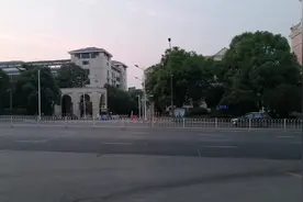 看一看长沙为数不多的二本院校长沙师范学院，环境如何呢？