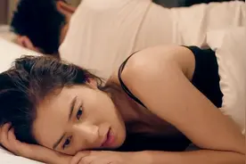 单曲循环了几天几夜的两首不容错过的有故事的粤语歌曲