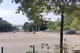 路过武汉富士康和武汉商贸学院视频封面