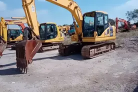 大挖机活多，还是小挖机活多呢？刚刚入手挖机行业应该如何选择呢