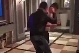 两个男人在kTV跳舞视频封面