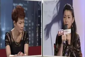 儿子为和睦主动拥抱母亲，竟被一把推开，调解员斥责母亲太理性视频封面