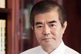 对话 利群商业集团董事长 徐恭藻:我心中的利群“商业帝国”视频封面