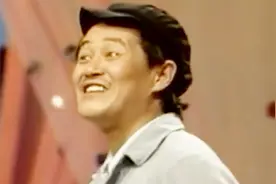 62岁赵本山吃饭场景曝光，竟然偏爱这些大餐，网友：吃不起！