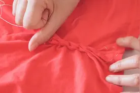 衣服又大又肥？不拆不剪轻松改小，太实用，快来学学吧视频封面