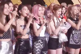ITZY再获190816音乐银行一位！队长黄礼智表情一脸吃惊