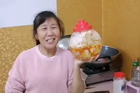 你吃过湘西酸萝卜吗？既酸甜脆爽开胃又还解腻，看我这样快速制作